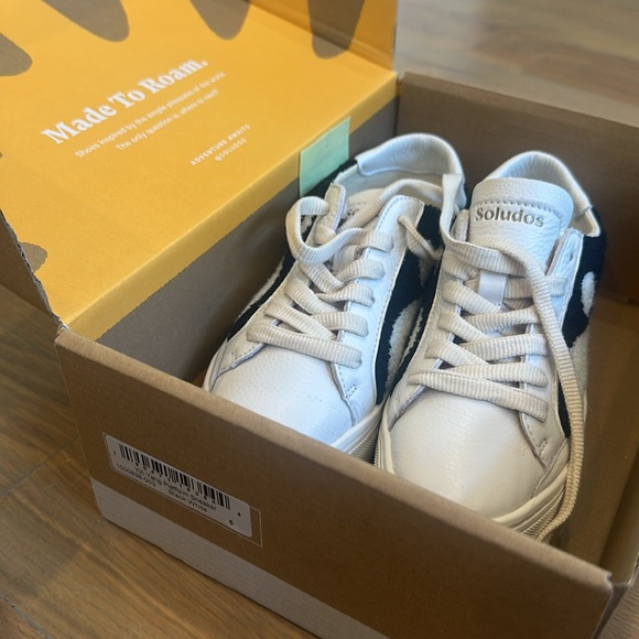 BRAND NEW Soludos Yin Yang Platform Sneaker size 5 - Picture 7 of 7